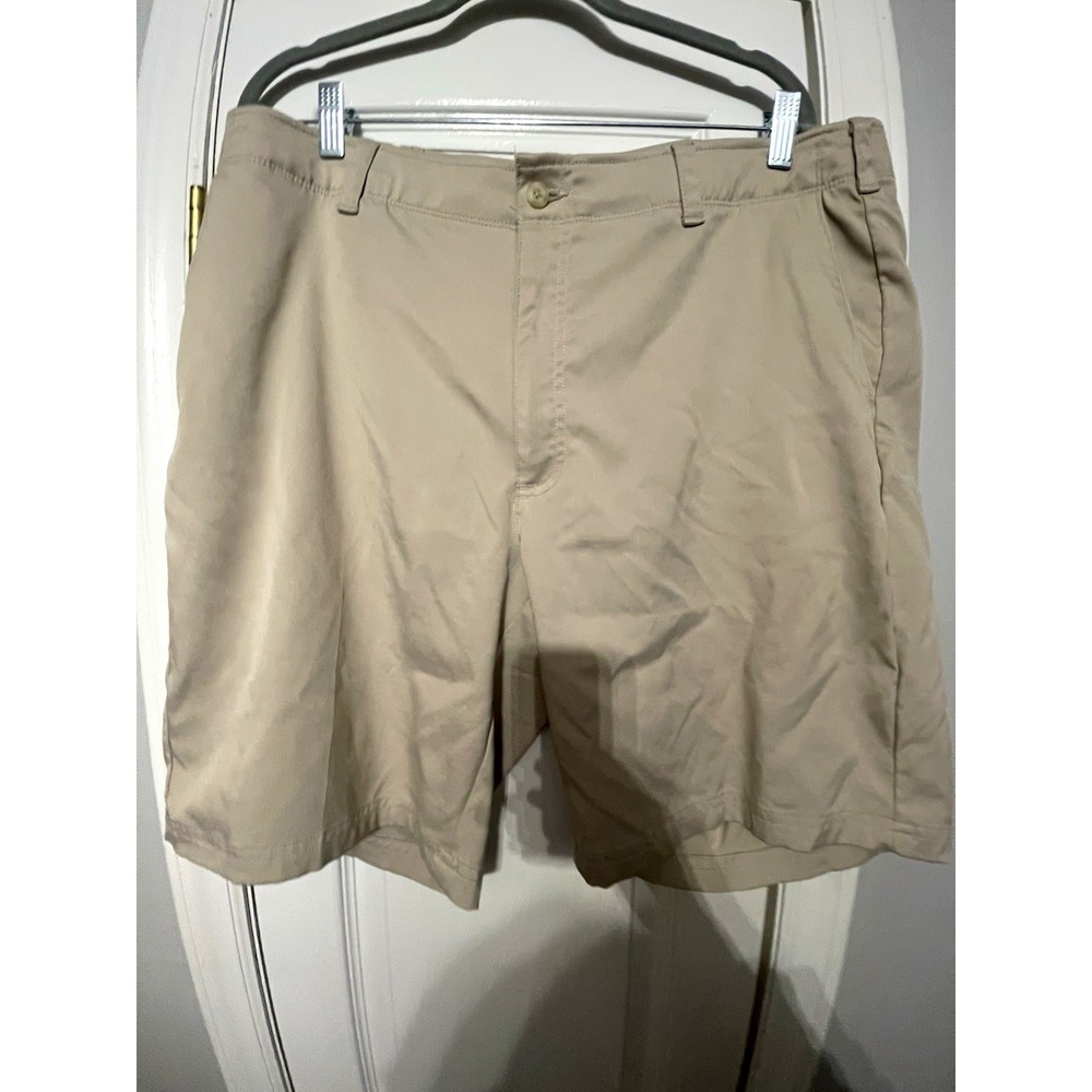 PGA TOUR Men's Beige Golf Shorts 40 Classic Fit 10" Inseam Stretch Pockets